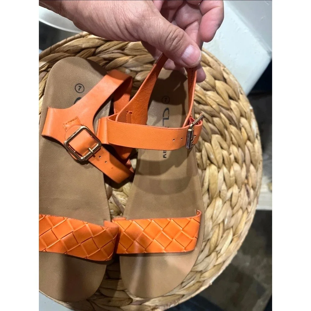 CL by Laundry Orange Woven Platform Sandals Womens Size 7 Buckle Ankle Strap